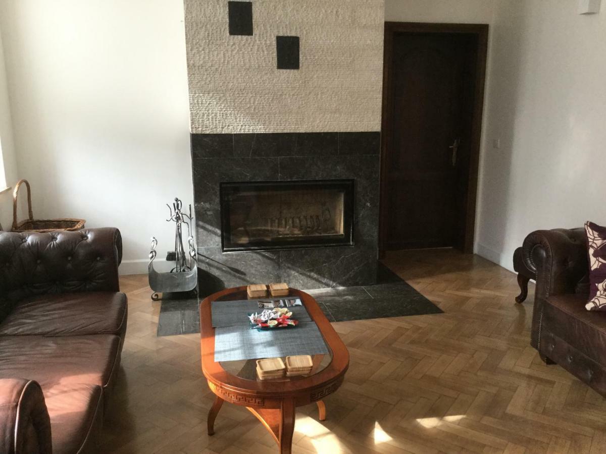 Au Manoir Des Vallees Maffe Esterno foto