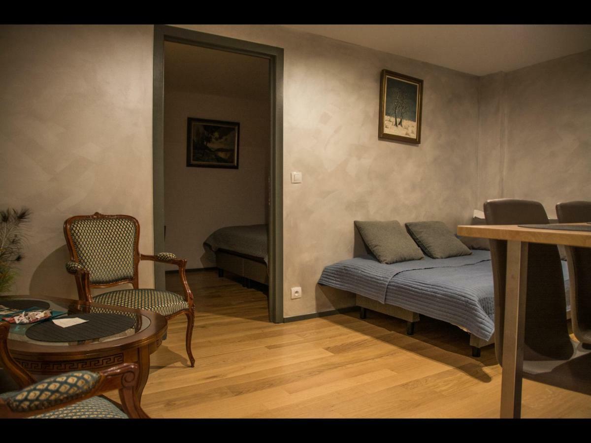 Au Manoir Des Vallees Maffe Esterno foto